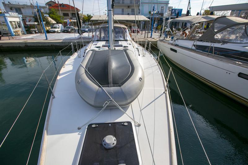 Book yachts online - sailboat - Sun Odyssey 479 - GUINNESS - rent