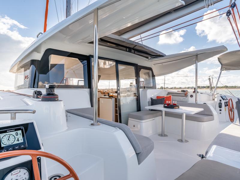 Book yachts online - catamaran - Excess 11 - SOGUKSU - rent