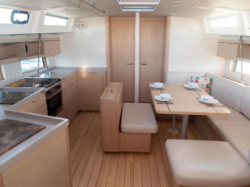 Book yachts online - sailboat - Oceanis 46.1 - KOS 46.3 - rent