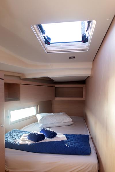 Book yachts online - sailboat - Oceanis 46.1 - KOS 46.3 - rent