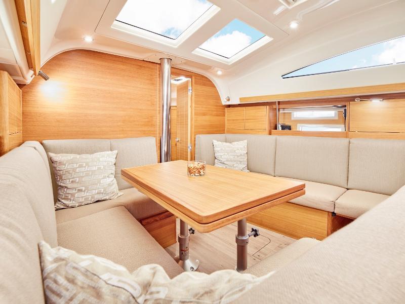 Book yachts online - sailboat - Elan Impression 40.1 - Olelole - rent