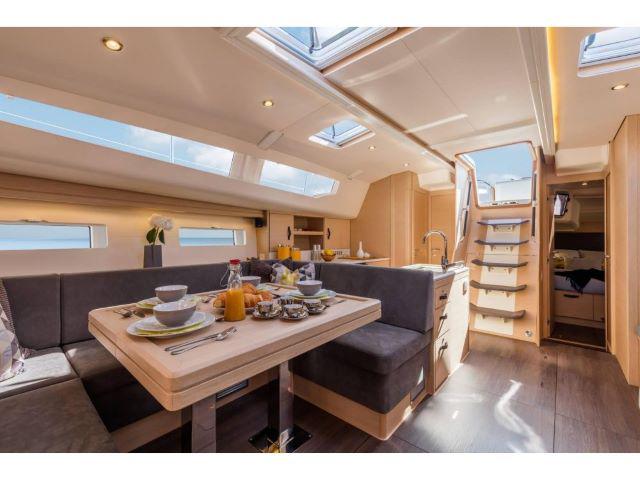 Book yachts online - sailboat - Jeanneau 51 - Recovery Room - rent