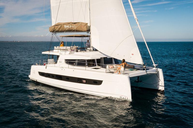 Book yachts online - catamaran - Bali 4.6 - Ediba Senior - rent