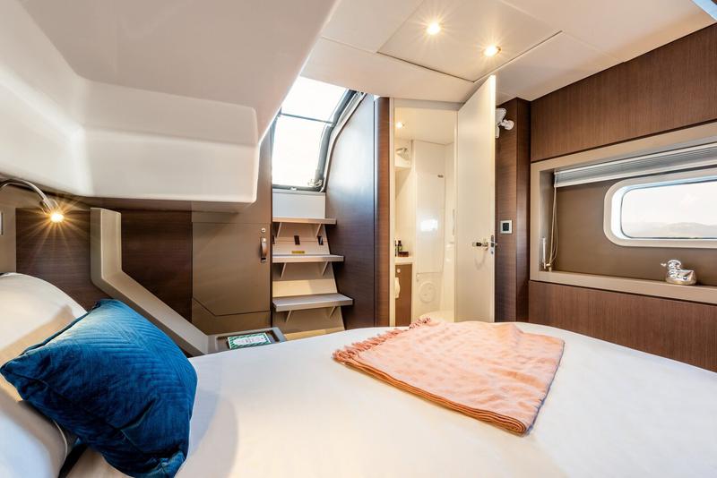 Book yachts online - catamaran - Bali 4.6 - Ediba Senior - rent