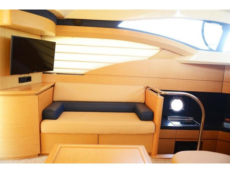 Book yachts online - motorboat - Azimut 43 Fly - Shine IV - rent