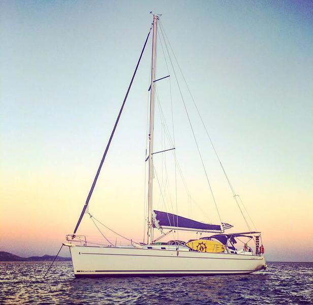 Book yachts online - sailboat - Cyclades 50.5 - Roulette - (A/C - Generator - Refit 2021) - rent