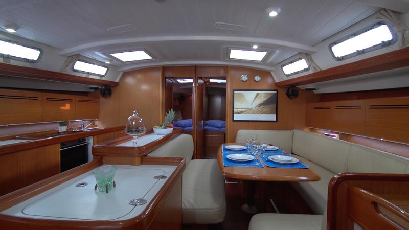 Book yachts online - sailboat - Cyclades 50.5 - Lucky dice - (A/C - Generator - Refit 2021) - rent