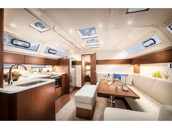 Book yachts online - sailboat - Bavaria Cruiser 46 Style - S/Y Nefeli - rent