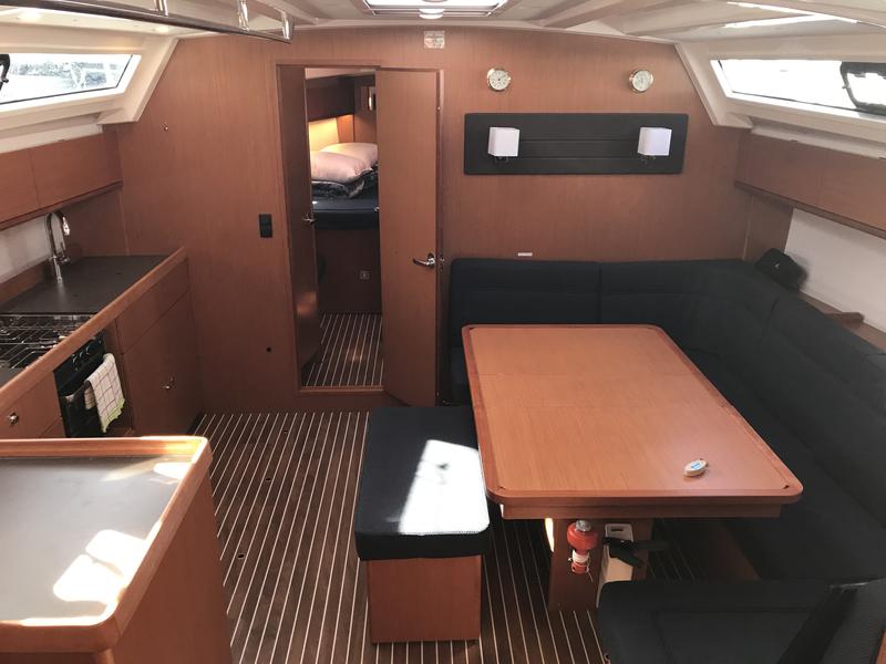 Book yachts online - sailboat - Bavaria Cruiser 46 - S/Y Kynthia - rent