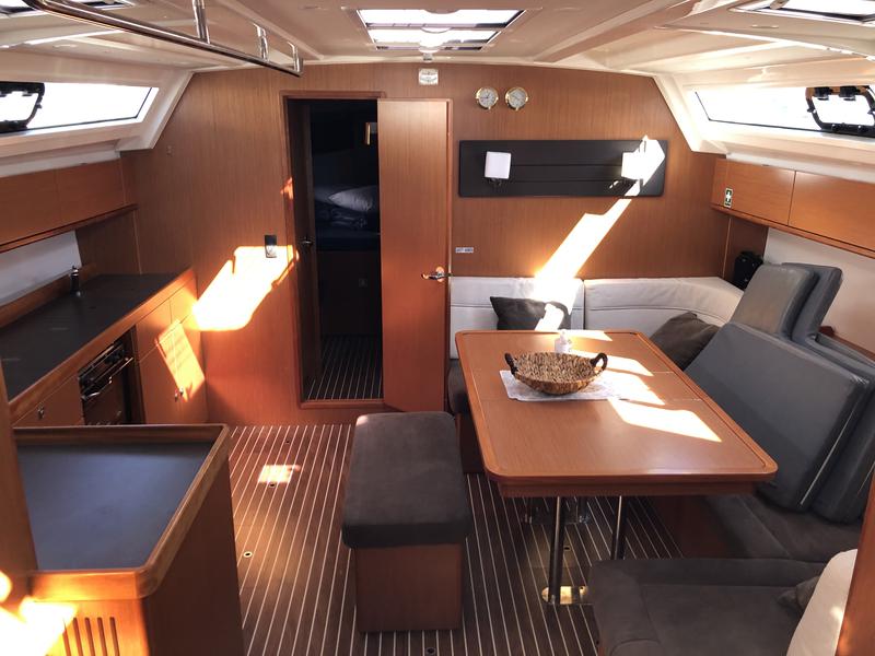 Book yachts online - sailboat - Bavaria Cruiser 46 - S/Y Amaryllis - rent