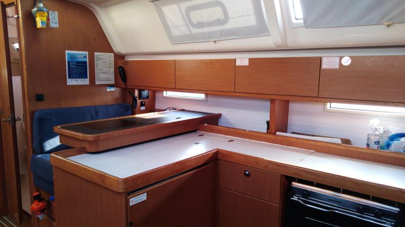 Book yachts online - sailboat - Bavaria Cruiser 51 - S/Y Callisti - rent