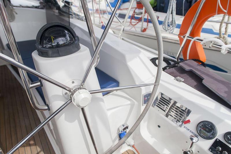 Book yachts online - sailboat - Bavaria Cruiser 40 - S/Y Klelia - rent