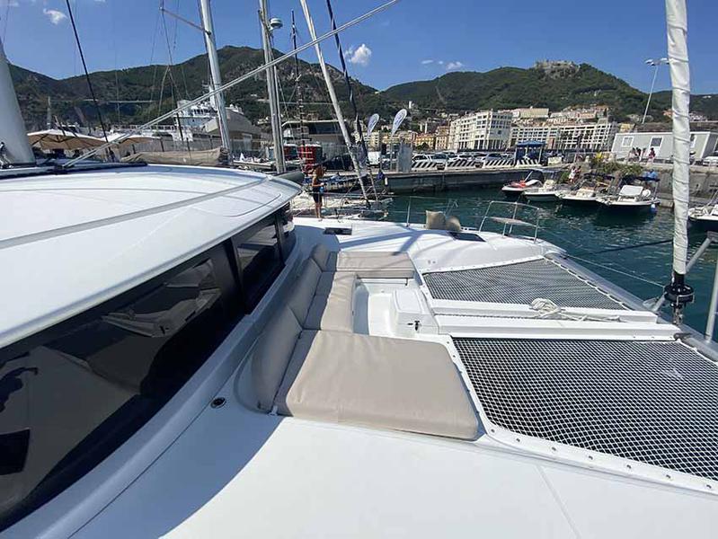 Book yachts online - catamaran - Lagoon 46 - Franci - rent