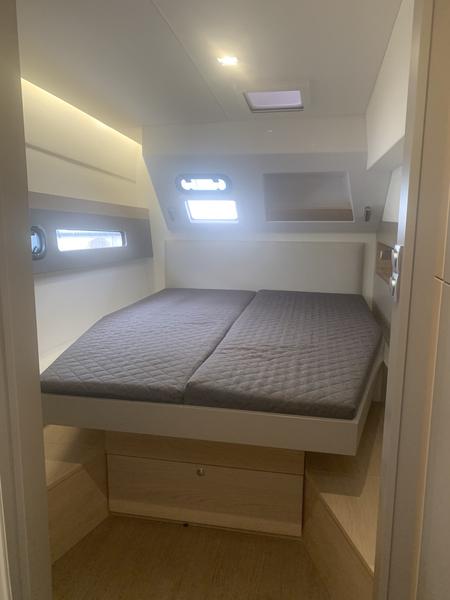 Book yachts online - catamaran - Bali 4.5 Fly - Sadalbari - rent