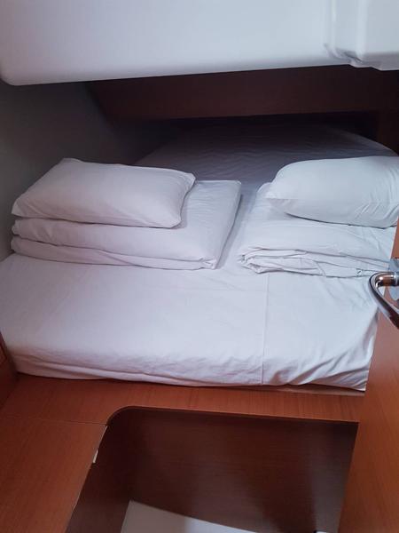 Book yachts online - sailboat - Dufour 360 Grand Large - Krka - rent