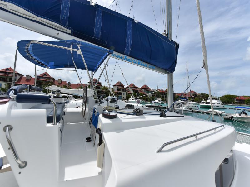 Book yachts online - catamaran - Lagoon 440 - Mystikal - rent