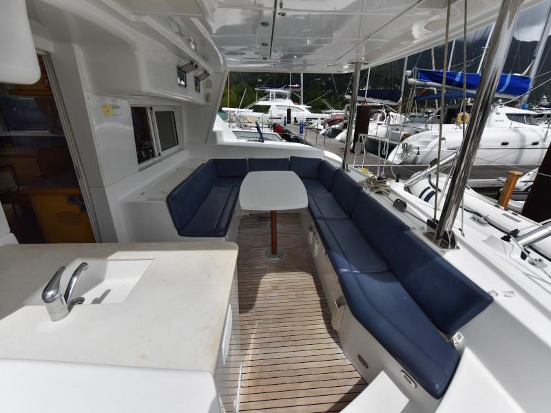 Book yachts online - catamaran - Lagoon 440 - Mystikal - rent