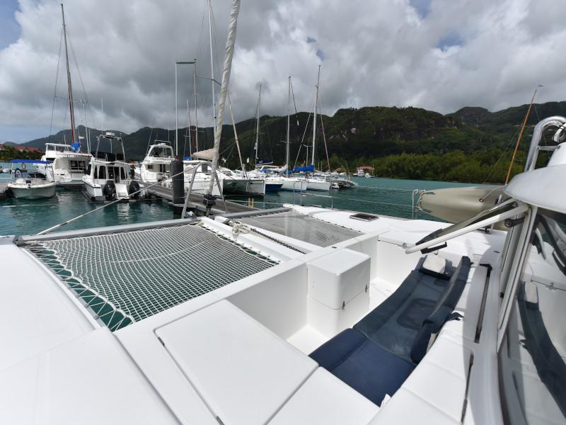 Book yachts online - catamaran - Lagoon 440 - Mystikal - rent