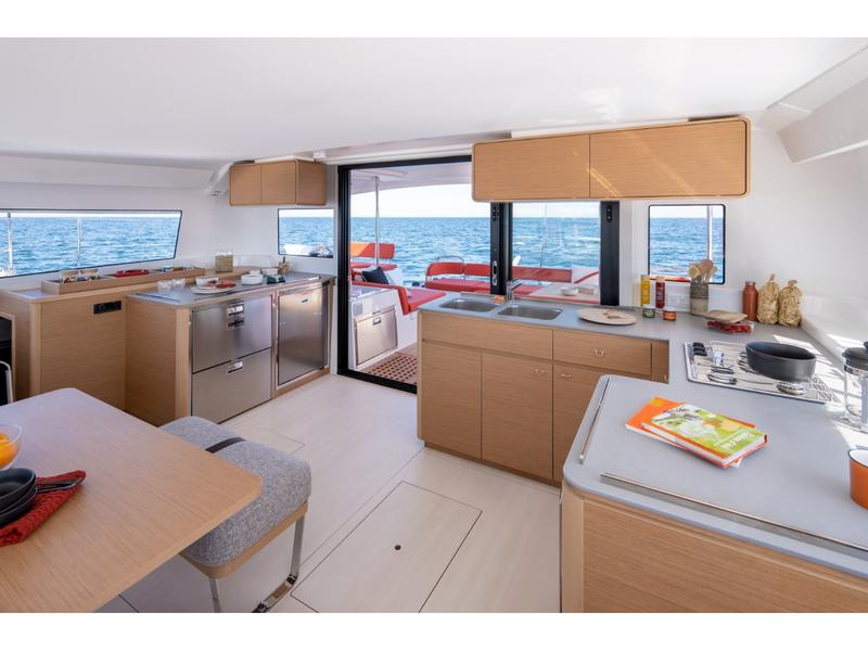 Book yachts online - catamaran - Excess 14 - EnGioY - rent