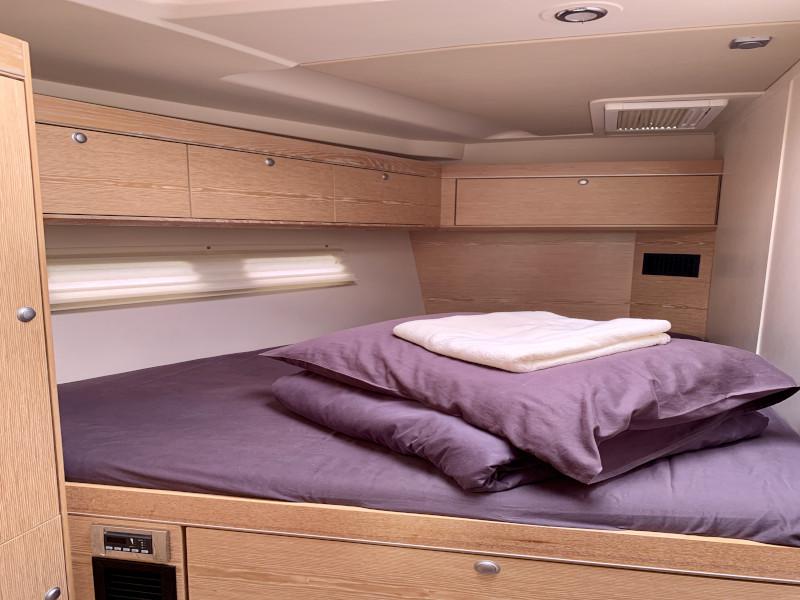 Book yachts online - sailboat - Hanse 575 - BOLSHOY - rent
