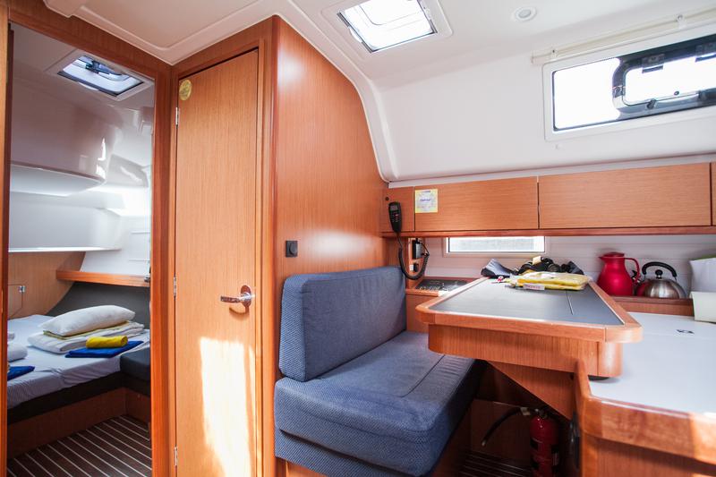 Book yachts online - sailboat - Bavaria Cruiser 51 - Fantasy - rent