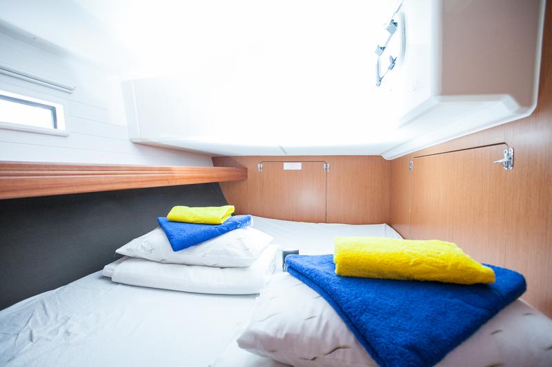 Book yachts online - sailboat - Bavaria Cruiser 46 - Set Point - rent
