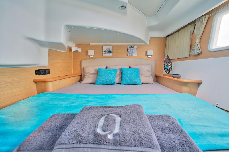 Book yachts online - catamaran - Lagoon 440 - UNIQUE - rent