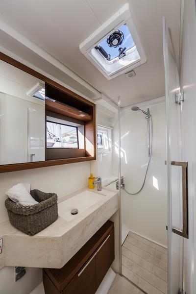 Book yachts online - catamaran - Lagoon 50 Fly - SUMMER STAR  - rent