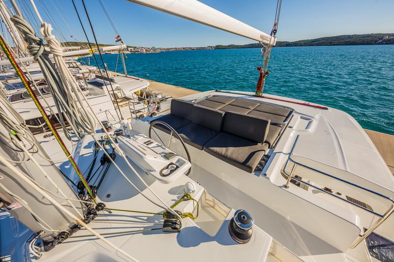 Book yachts online - catamaran - Lagoon 50 Fly - SUMMER STAR  - rent