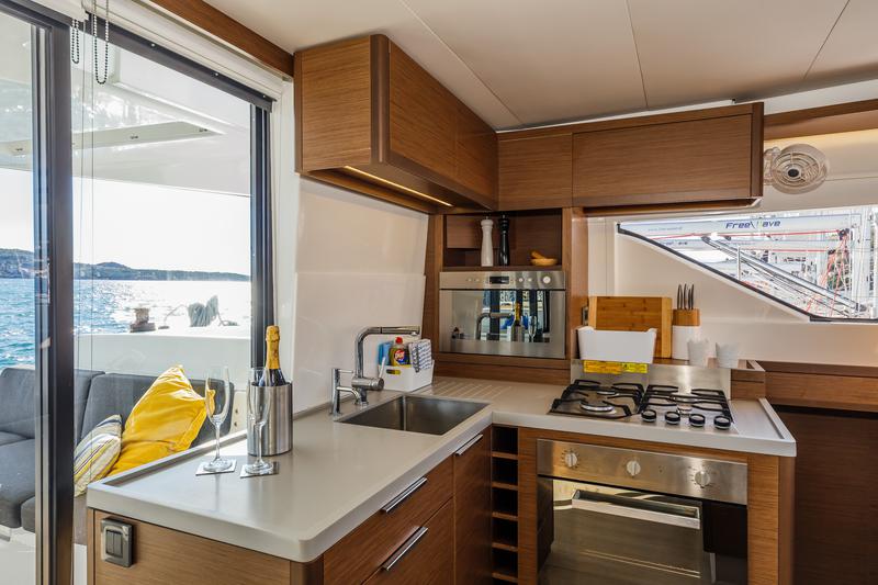Book yachts online - catamaran - Lagoon 50 Fly - SUMMER STAR  - rent