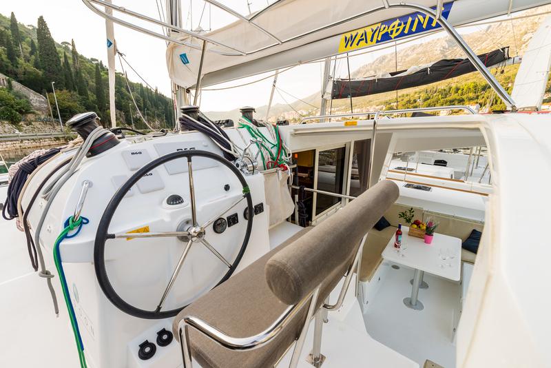 Book yachts online - catamaran - Lagoon 400 S2 - SUMMERTIME  - rent