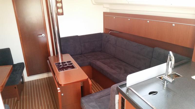 Book yachts online - sailboat - Hanse 415 - Karma - rent