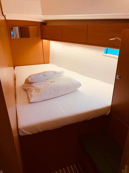 Book yachts online - sailboat - Bavaria Cruiser 46 - Paola - rent