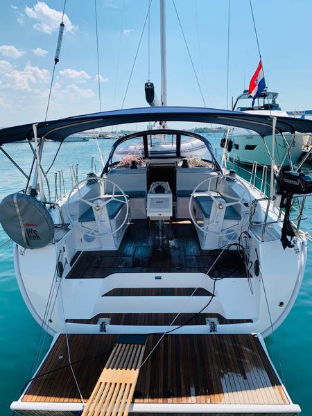 Book yachts online - sailboat - Bavaria Cruiser 46 - Paola - rent