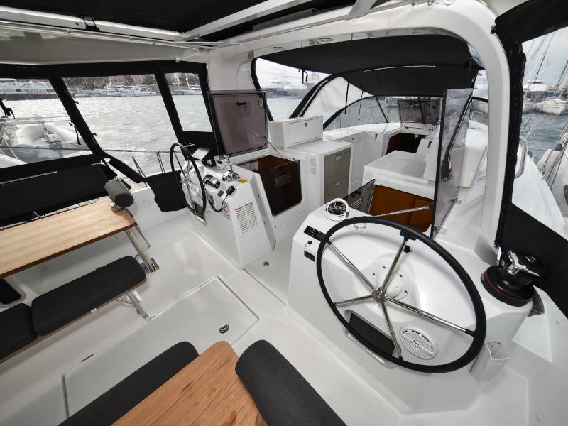 Book yachts online - sailboat - Sun Loft 47 - New Horizons - rent