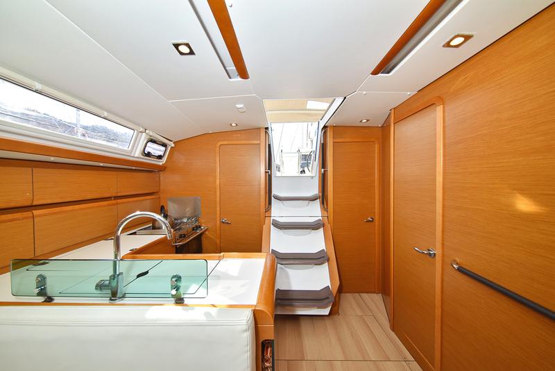 Book yachts online - sailboat - Sun Odyssey 449 - Canne Bleue - rent