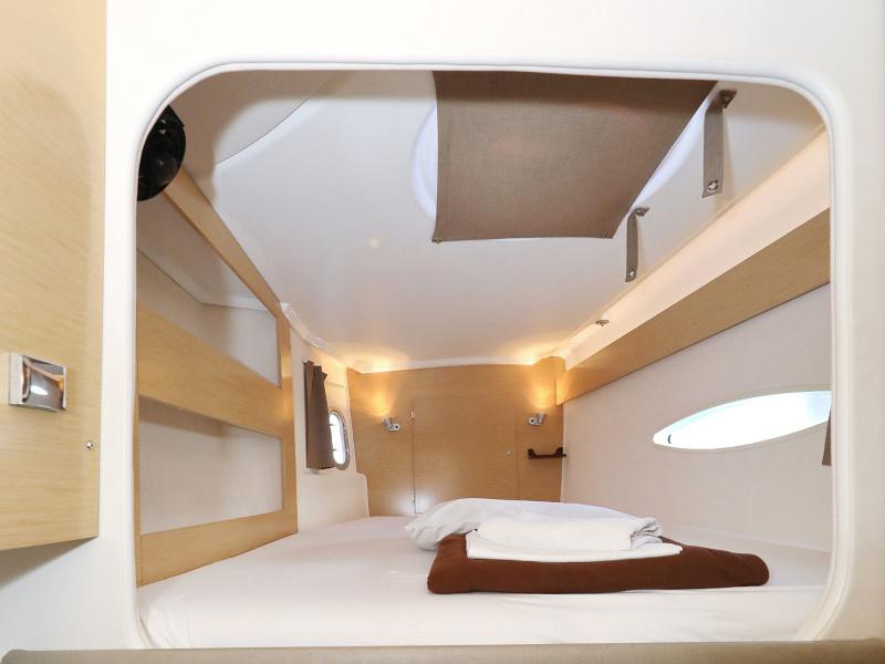 Book yachts online - catamaran - Lipari 41 - LUBI - rent