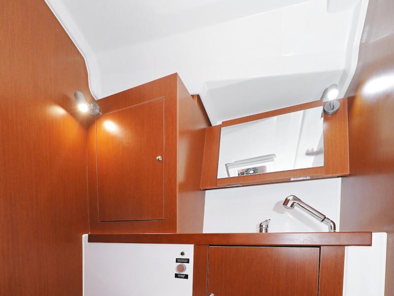 Book yachts online - sailboat - Oceanis 41.1 - SEVEN  - rent