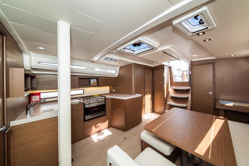 Book yachts online - sailboat - Oceanis 40.1 - Poseidon - rent