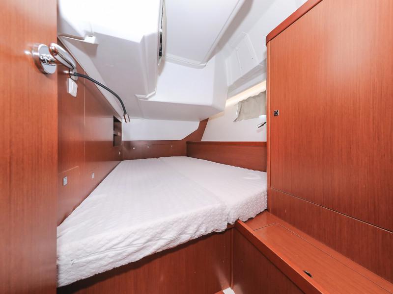 Book yachts online - sailboat - Oceanis 45 - Lighea - rent