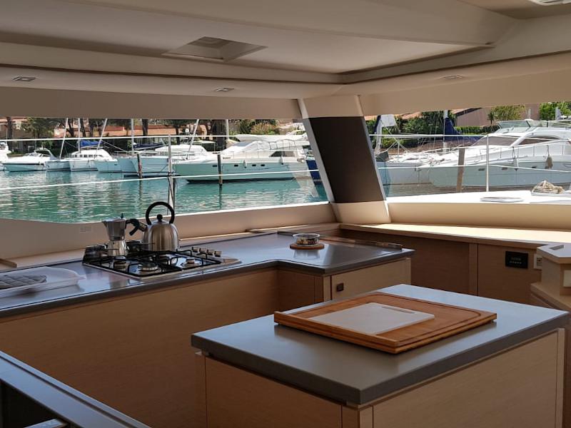 Book yachts online - catamaran - Saba 50 A/C - WM - GEN - TD - rent