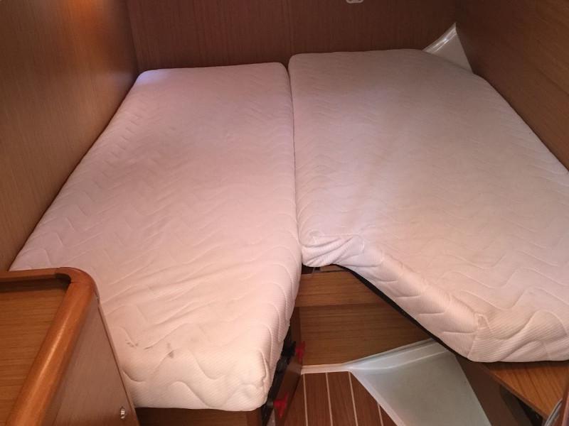 Book yachts online - sailboat - Sun Odyssey 49 - Elena - rent