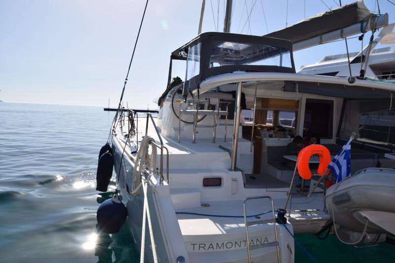 Book yachts online - catamaran - Lagoon 400 - Tramontana - rent