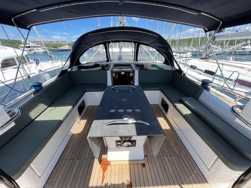 Book yachts online - sailboat - D&amp;D Kufner 54.2 - LUPELA - rent