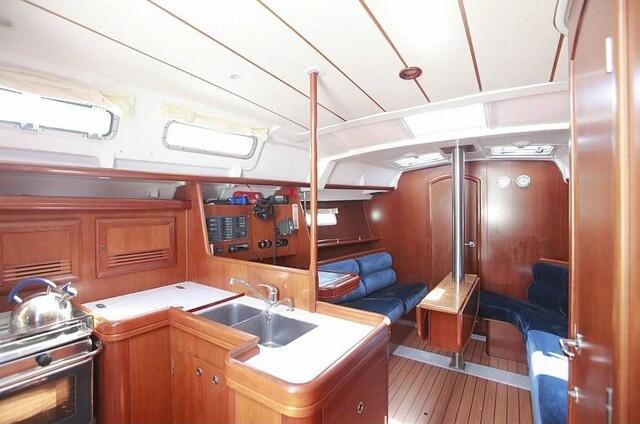 Book yachts online - sailboat - Oceanis 373 - Liberte - rent