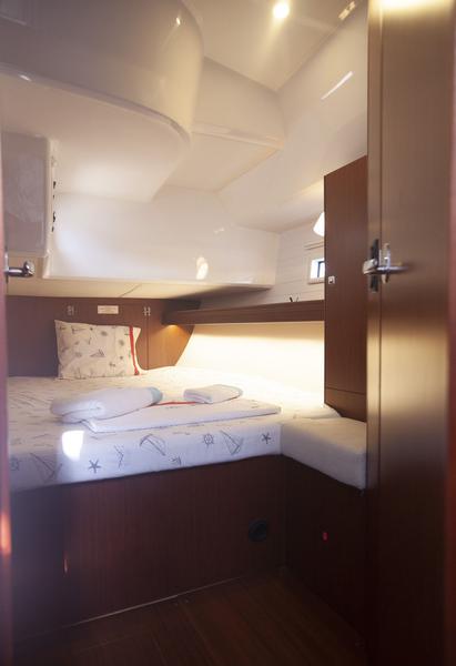 Book yachts online - sailboat - Bavaria Cruiser 46 Style - ISIK - rent