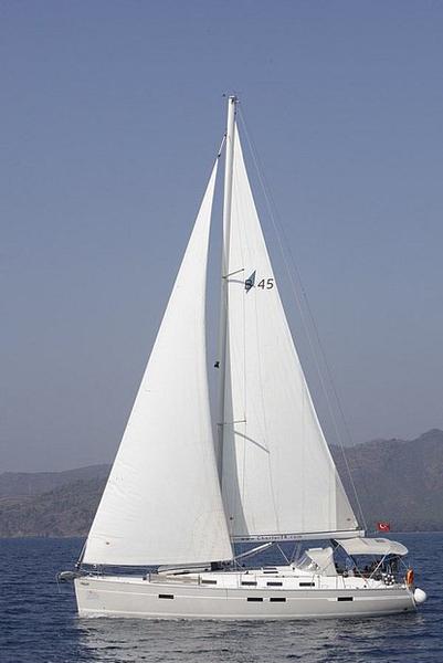 Book yachts online - sailboat - Bavaria 45 Cruiser - iBulut - rent