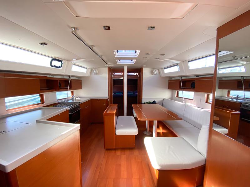 Book yachts online - sailboat - Oceanis 46.1 - BreezY - rent