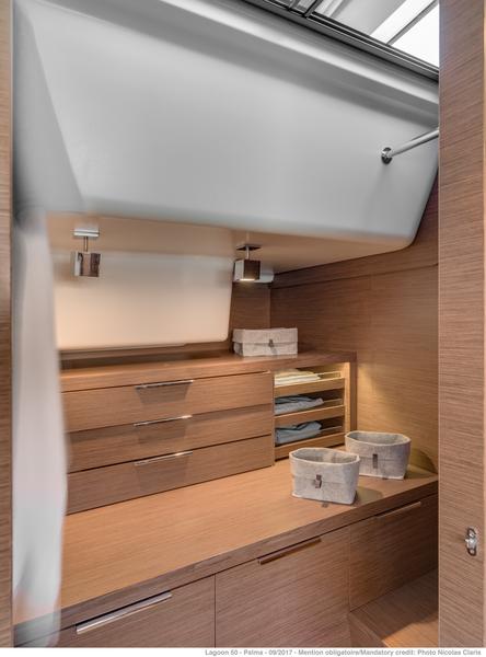 Book yachts online - catamaran - Lagoon 50 (6 cab) - SAILUXE - Finocchietto - rent