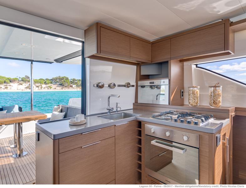 Book yachts online - catamaran - Lagoon 50 (6 cab) - SAILUXE - Finocchietto - rent